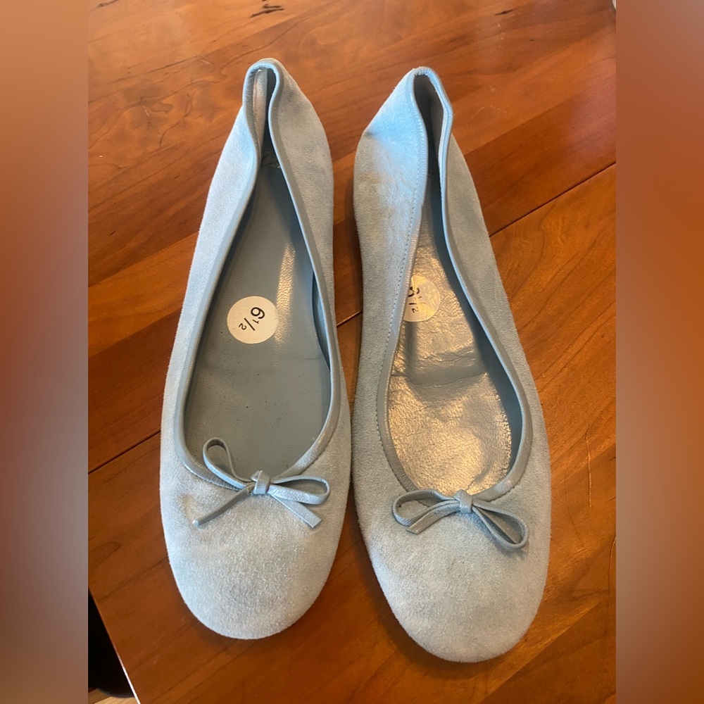 Delman baby blue suede ballet flats with bow. Size 6.5.